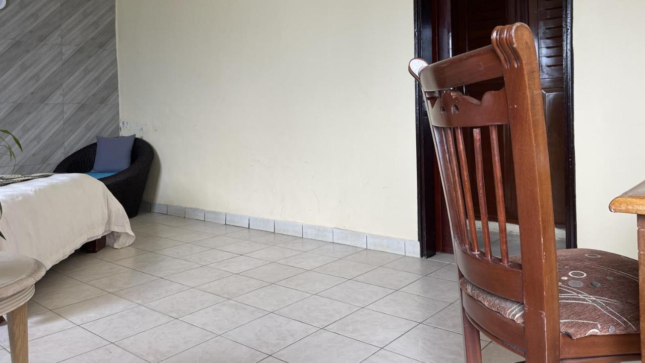 Hotel Les Polygones Kribi Bagian luar foto