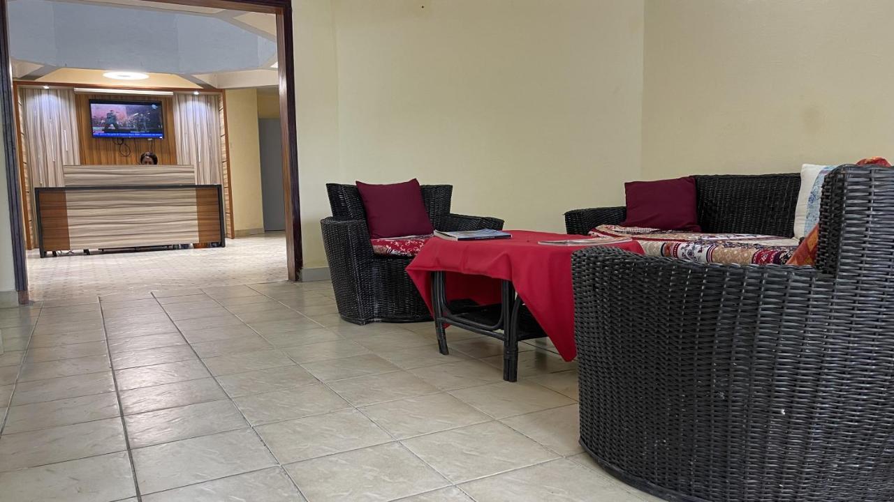 Hotel Les Polygones Kribi Bagian luar foto